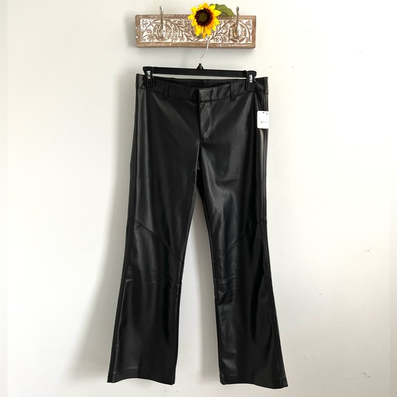 🌟FREE PEOPLE Love Language Black Vegan Leather Low-Rise Pants-Sizes 8 & 10 - Picture 8 of 15